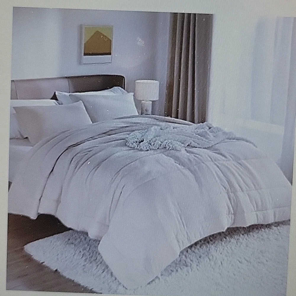 Bedsure Light Beige King Comforter 3 piece All Season Reversible 102x90